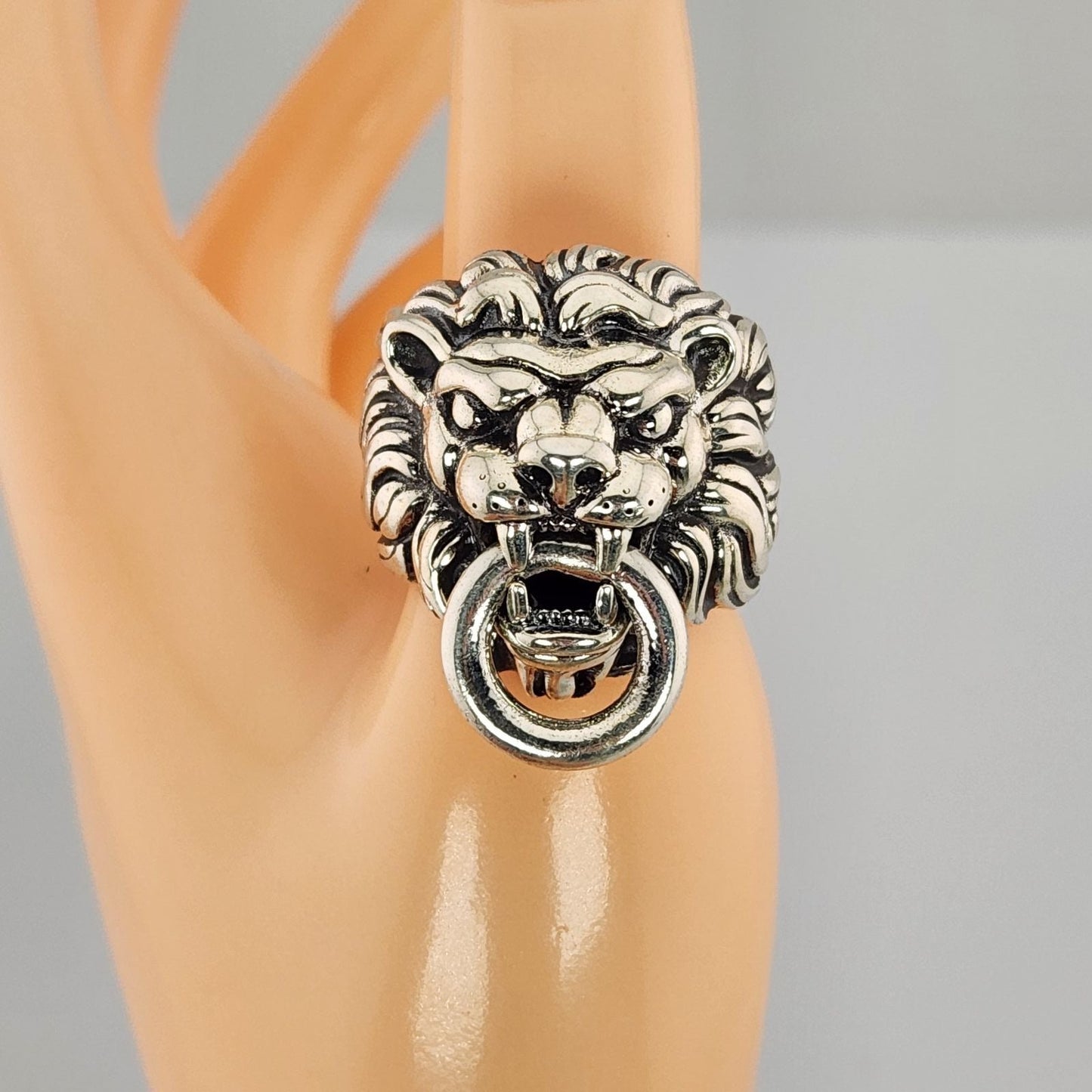 King Baby Sterling Silver Lion Head Ring Men's Size 10.75